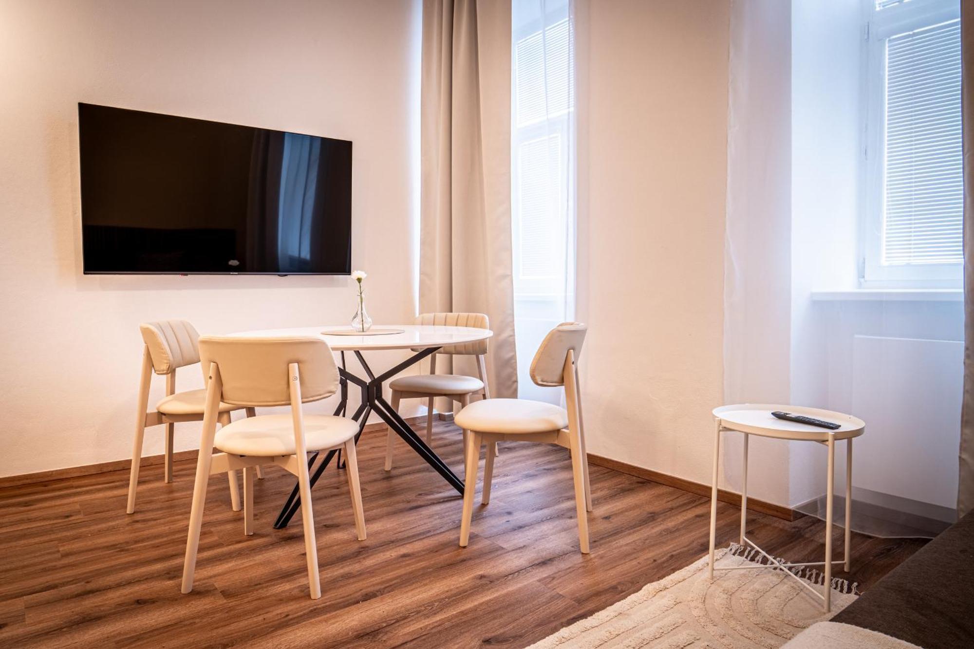 Design Apartments Luzanky เบอร์โน ภายนอก รูปภาพ